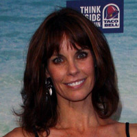 Alexandra Paul Height in cm, Meter, Feet and Inches, Age, Bio
