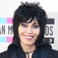 Joan Jett Height in cm, Meter, Feet and Inches, Age, Bio